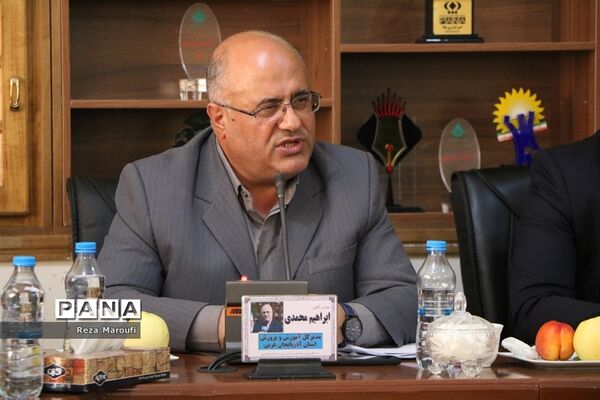 نشست خبری مدیرکل آموزش و پرورش استان و مدیرکل نوسازی، توسعه و تجهیز مدارس آذربایجان غربی