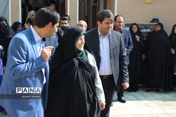 بازدید معاون رئیس جمهوری از پارک کلینیک باغچه ذهن