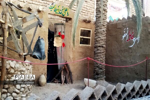برپایی نمایشگاه خورشید بی غروب به‌مناسبت ماه محرم و هفته دفاع مقدس در نی‌ریز