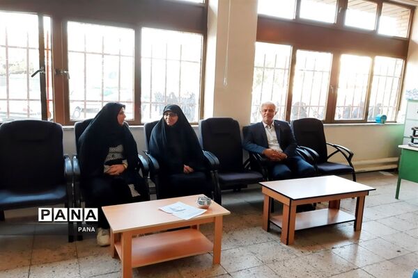 بازدید مدیرکل  پاسخگویی به شکایات وزارت آموزش و پرورش از مدارس آذربایجان غربی