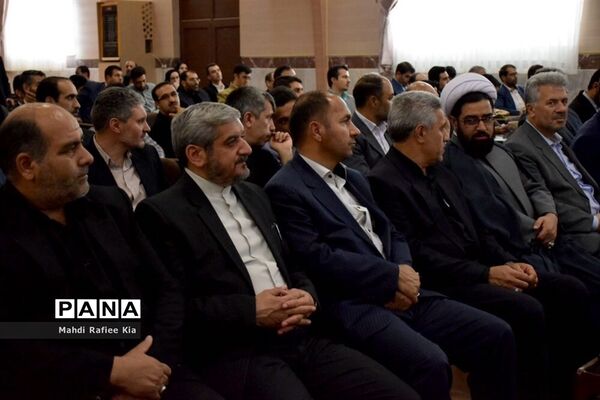 آیین اعزام کاروان تجهیزات ورزشى و بهداشتی آذربایجان شرقی