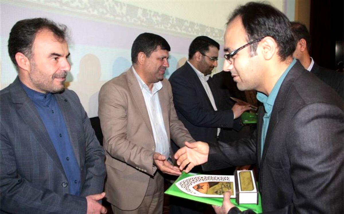 حفظ قرآن در فراگیری بهتر سایر دروس هم نقش وتاثیر مثبت دارد