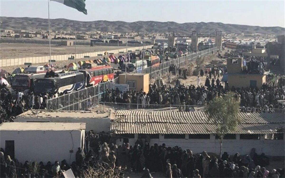 نخستین کاروان پیاده اربعین پاکستان وارد سیستان و بلوچستان شد