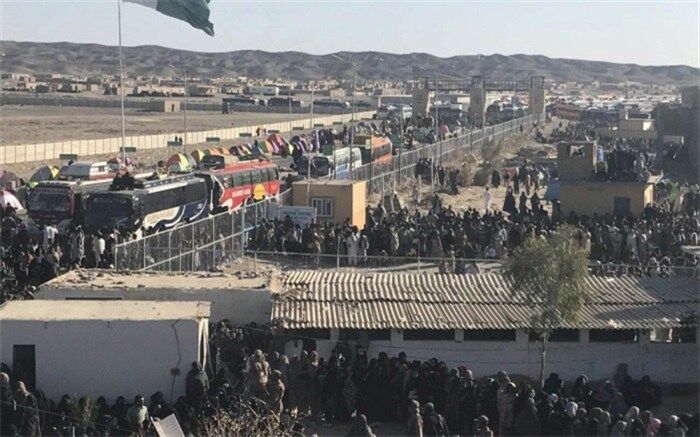 نخستین کاروان پیاده اربعین پاکستان وارد سیستان و بلوچستان شد