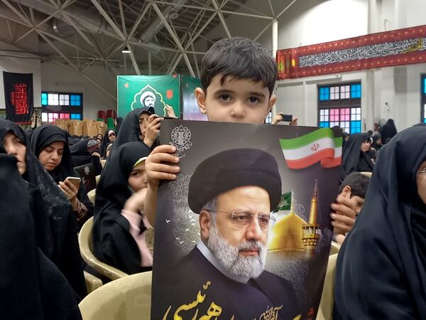 مراسم بزرگداشت شهید جمهور سید ابراهیم رئیسی و هیات همراه در سالن گلستان شهدای اصفهان