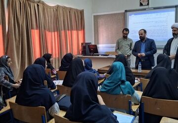 لحظاتی با طعم شیرین آموزش خبرنگاری در کانون شهید فهمیده کرج