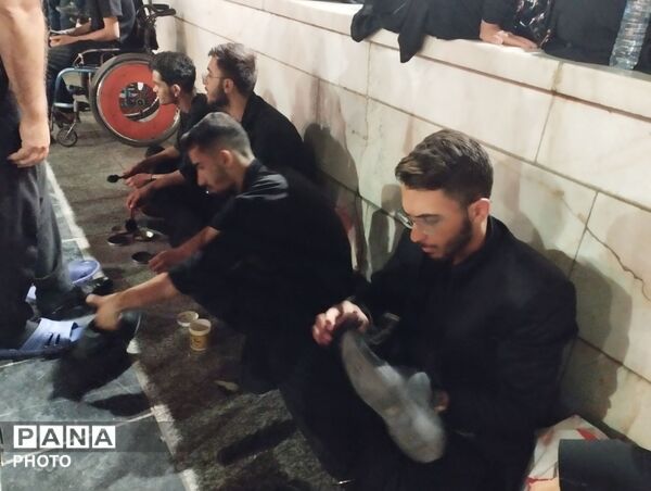 مشهد مقدس در سوگ امام مهربانی ها