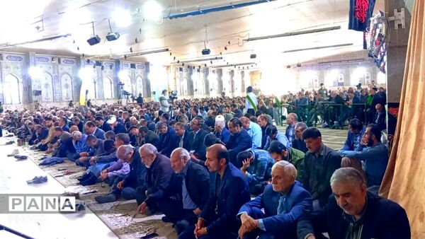 نماز جمعه عبادی و سیاسی در مصلی یاسوج