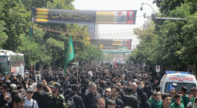 موج بی انتها در مشهد مرز های حرم را جا به جا کرد