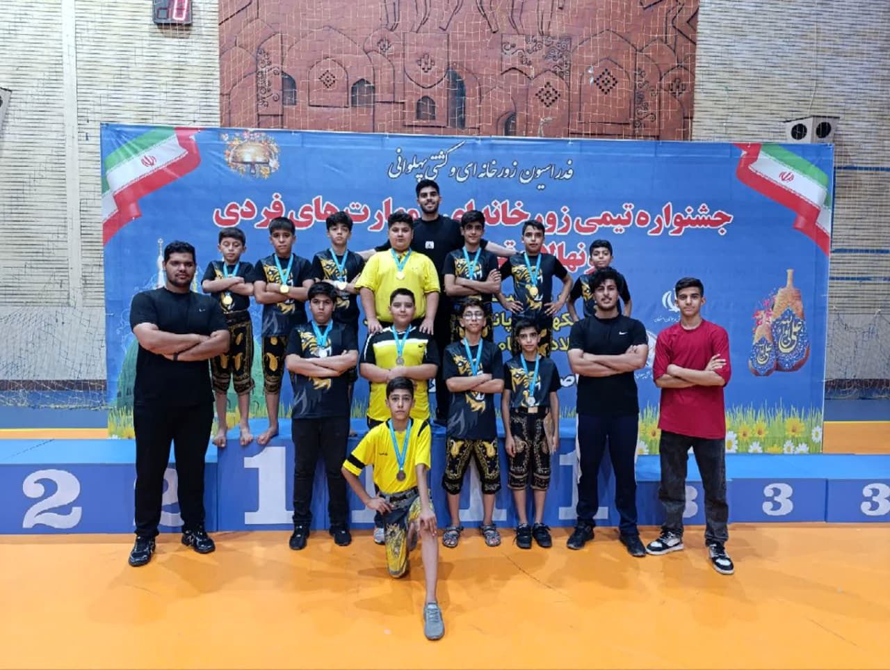 پهلوانک‌های خراسان جنوبی طلایی شدند