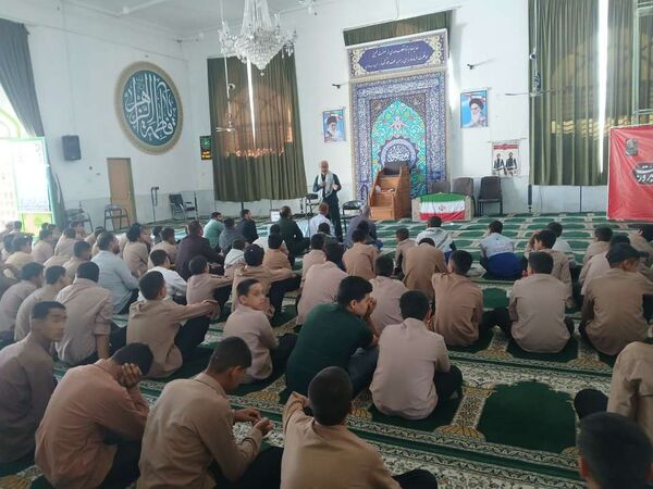 برگزاری یادواره شهدا در مسجد صاحب‌الزمان شهرستان خلیل‌آباد