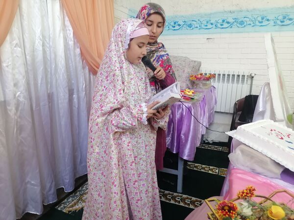 جشن قرآن کلاس اولی های مدرسه ناهید نخودی 