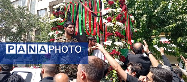 تشییع باشکوه پیکر بسیجی شهید در حمله رژیم صهیونیستی؛ مردم با فریاد مرگ بر اسرائیل وداع کردند