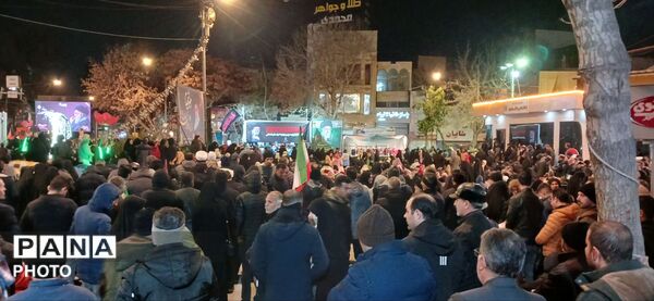 برگزاری مراسم سومین شب قدر و اقامه عزای رهبر شهید در شهر بجنورد