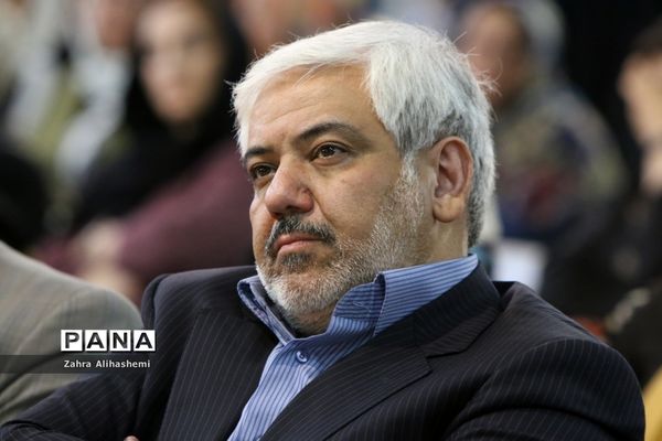 مراسم انتخابات انجمن اولیا و مربیان در مدرسه آیین روشن