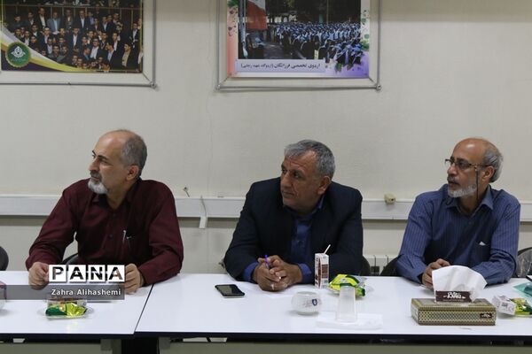 جلسه توجیهی ناظران سرویس مدارس سازمان دانش‌آموزی شهر تهران