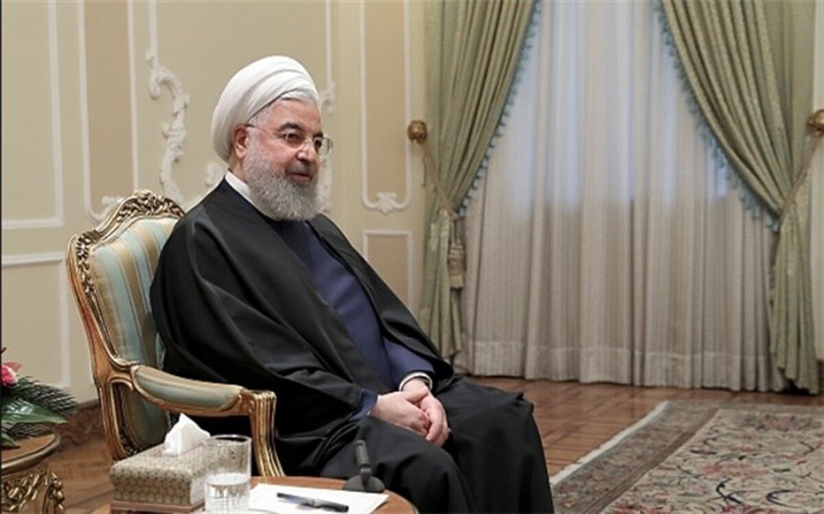 روحانی به پرسش‌های خبرنگاران پاسخ می‌دهد