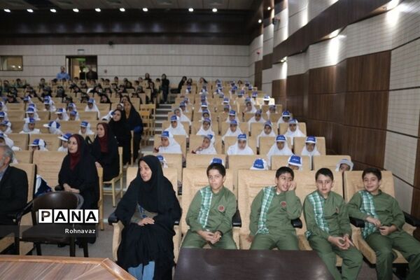 برگزاری همایش همیاران پلیس درشهرقدس