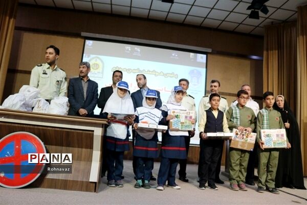 برگزاری همایش همیاران پلیس درشهرقدس