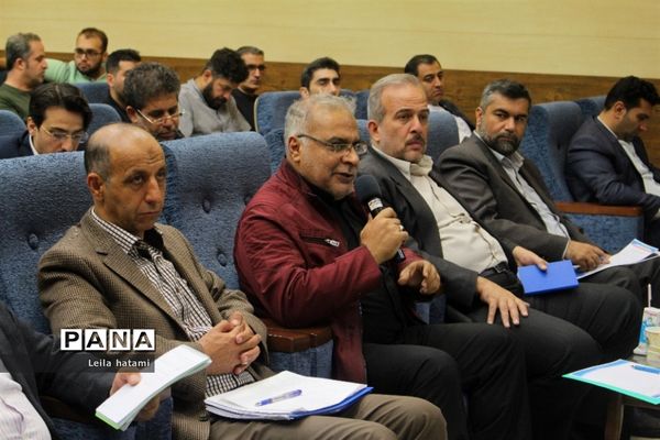 نشست خبری مدیرکل دامپزشکی استان آذربایجان شرقی