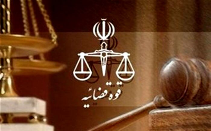 نماینده دادستان: یک ترخیص کار عمده گمرک با دستور «عباس ایروانی» متواری است