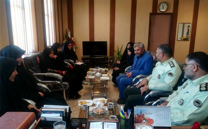 حضور پیشتازان گناباد در دفتر فرماندهی انتظامی شهرستان