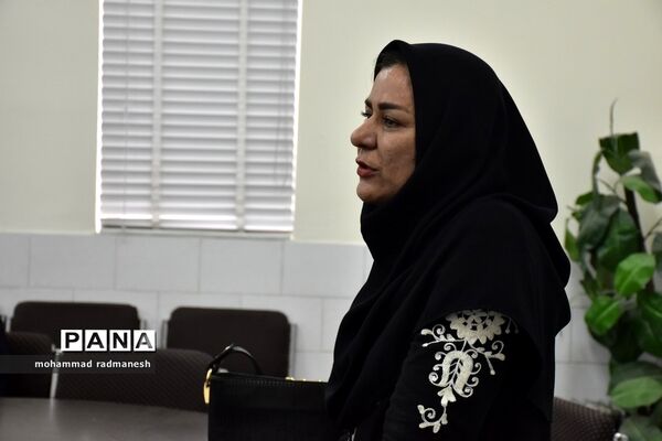آشنایی دانش‌آموزان و والدین یزدی با  المپیاد فیزیک و نجوم