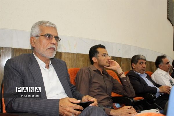 تکریم و معارفه مدیران کل آموزش و پرورش استان بوشهر