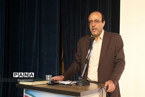 تکریم و معارفه مدیران کل آموزش و پرورش استان بوشهر