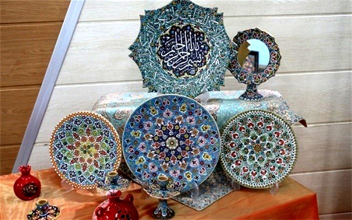 برگزاری نمایشگاه آثار برگزیده جشنواره هنرهای تجسمی فنی و حرفه ای و مهارتهای هنری کاردانش هنرجویان  شهرستانهای استان تهران