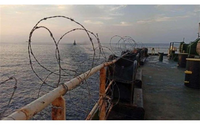 اولین تصاویر از محل اصابت موشک به نفتکش ایرانی سابیتی