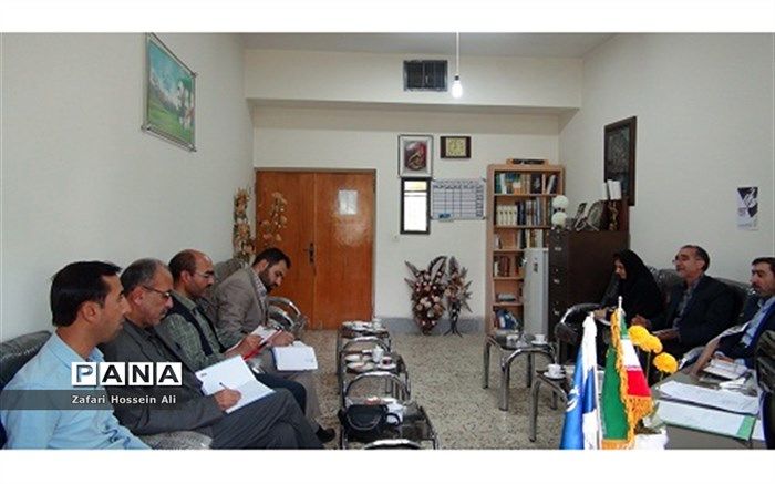 نستعلیق خط ملی ایرانیان است