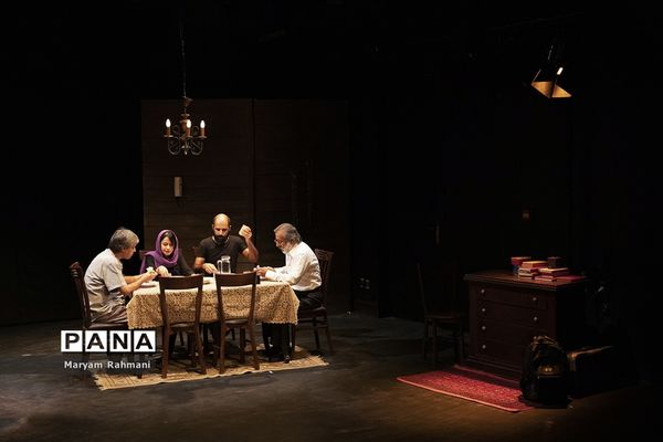 نمایش «تالاب هشیلان»