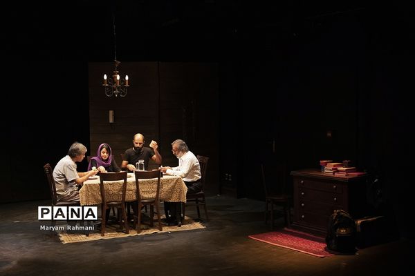 نمایش «تالاب هشیلان»