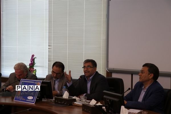 جلسه هماهنگی بیست و یکمین مانور سراسری زلزله در مشهد