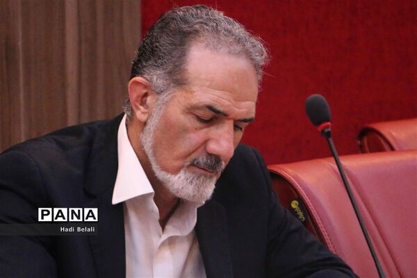 نشست خیرین حامی دانش‌آموزان بازمانده از تحصیل شهرستان‌های استان تهران
