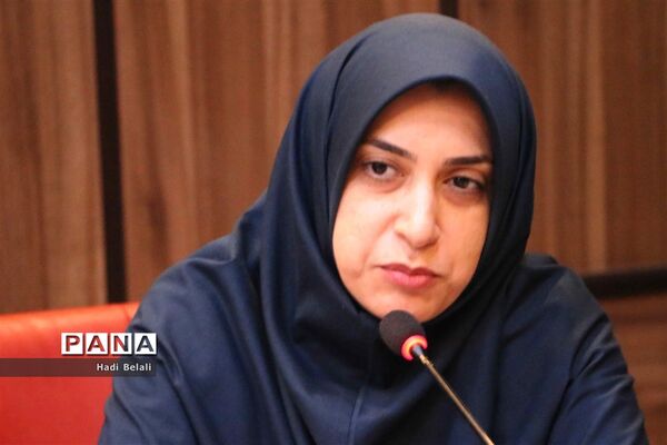 نشست خیرین حامی دانش‌آموزان بازمانده از تحصیل شهرستان‌های استان تهران