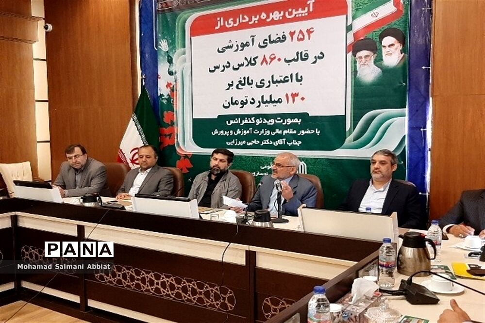 نشست شورای آموزش و پروش خوزستان  با حضور وزیرآموزش و پرورش در اهواز