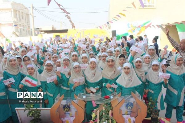 جشن عاطفه‌ها در مدارس شهرستان  دشتستان