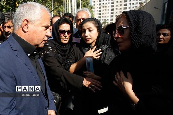 مراسم تشییع پیکر جعفر کاشانی، پیشکسوت فوتبال ایران