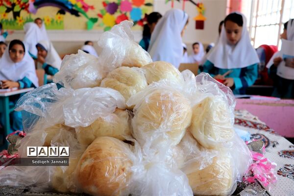 برگزاری مراسم شهادت حضرت رقیه (س) در دبستان 22 بهمن دوره اول شهرستان آباده