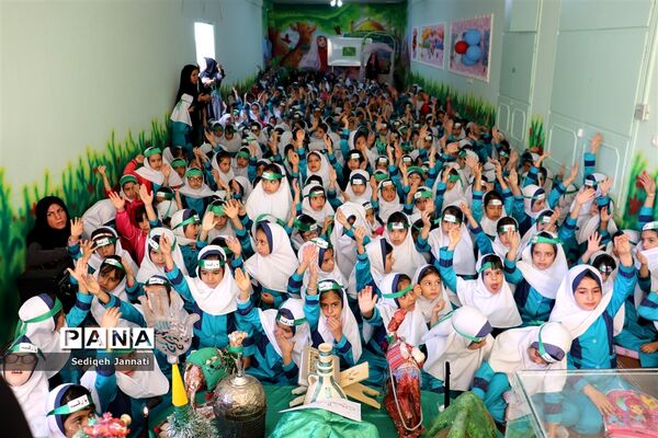 برگزاری مراسم شهادت حضرت رقیه (س) در دبستان 22 بهمن دوره اول شهرستان آباده