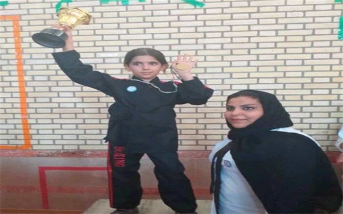 درخشش دختر آبپخشی در مسابقات کیک بوکسینگ