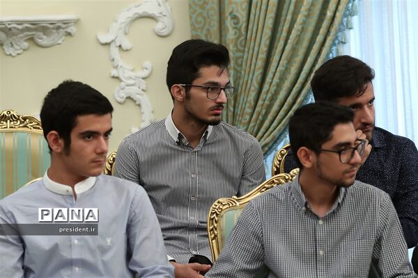 مراسم تجلیل از دانش‌آموزان مدال‌آور المپیادهای علمی جهانی سال 2019