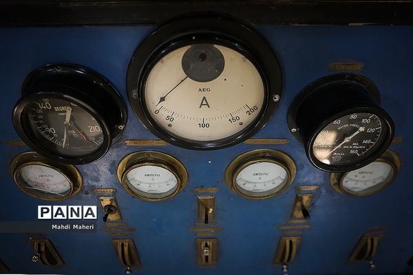 عمارت کلاه فرنگی