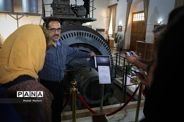 عمارت کلاه فرنگی