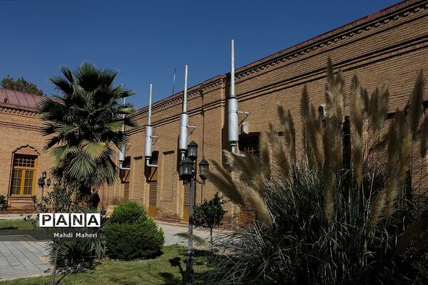 عمارت کلاه فرنگی