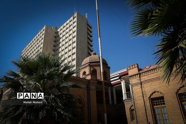 عمارت کلاه فرنگی