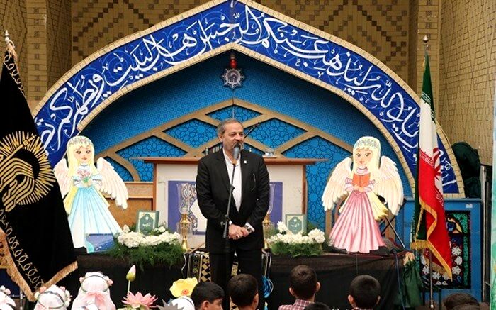 برگزاری آیین نمادین آغاز آموزش قرآن  ویژه دانش آموزان پایه اول در دارالقرآن حرم مطهر رضوی