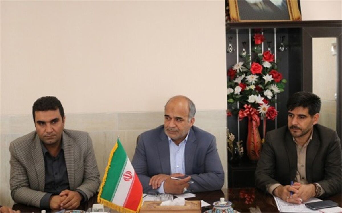 تاکید فرماندار اشکذر برنظارت مستمر برای ارتقای کیفیت پخت نان در شهرستان